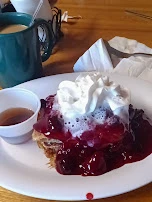 Apple Fritter w Strawberries N Whip Cream